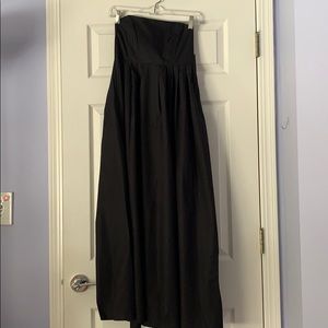Strapless black dress with POCKETS